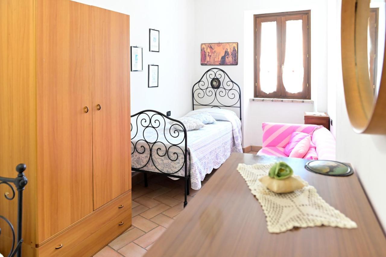 Casa Valentina Apartment Ночера Умбра Екстериор снимка